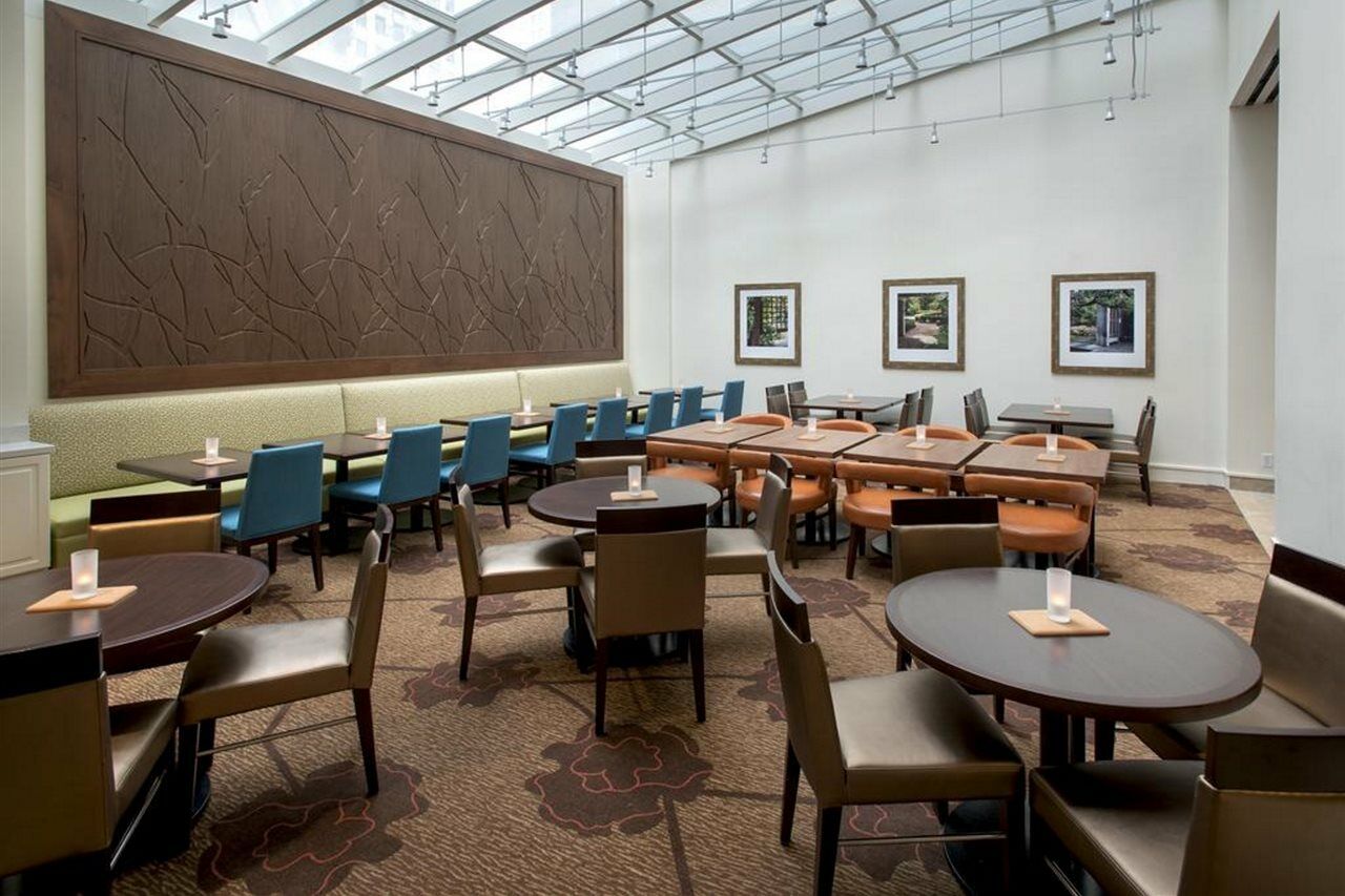 Hilton Garden Inn Chicago Downtown Riverwalk Экстерьер фото
